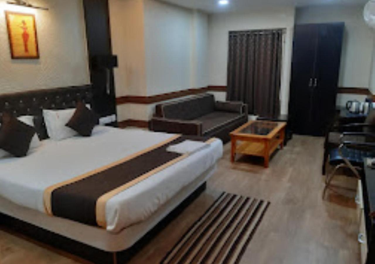 Hotel Venus Inn Bhubaneshwar Bhubaneswar Eksteriør bilde